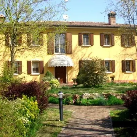 La Corte Del Cavaliere Bed&Breakfast-2