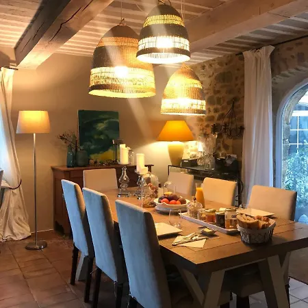 Les Aiguières en Provence-2