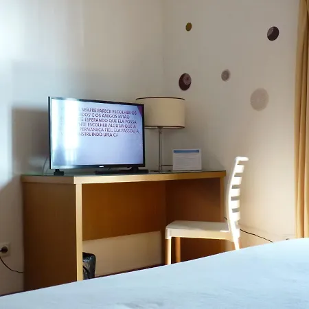 Azores Holidays House -B&B - Suites - Self Check-In Keyboard-2