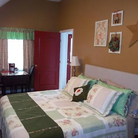 Tin Brook Bed & Breakfast-2