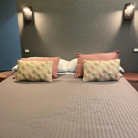 La Taverna Antica Rooms-3