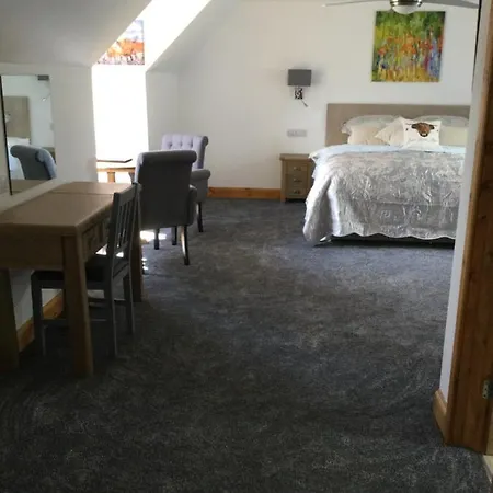 Ben Nevis Manor-3