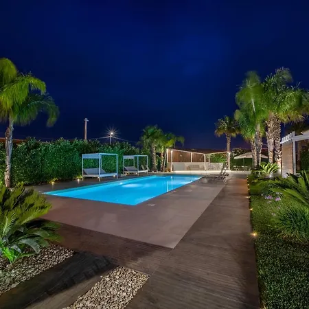 Aqua Venere Pool & Suites-3