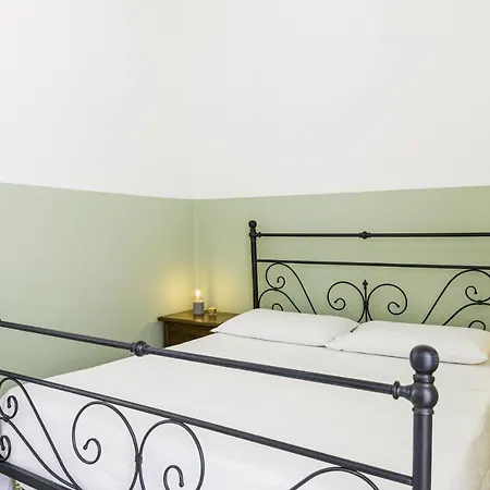 Palazzo Dante B&B Racale-3