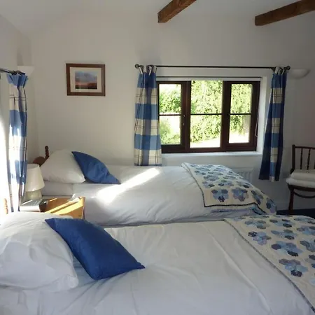 Shepherds Row Bed And Breakfast-3
