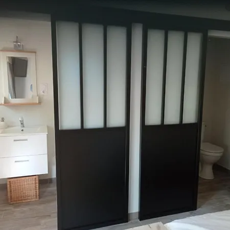 Les Chambres Du Pont Des Chevres-2