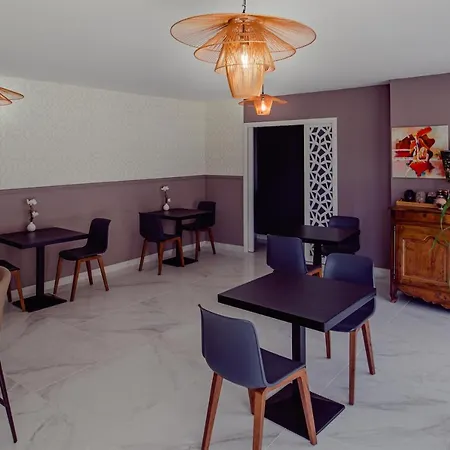 Villa Des Chenes-Adult Only-2
