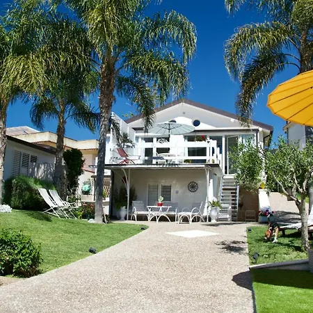 Villa Volli Three Rooms-3