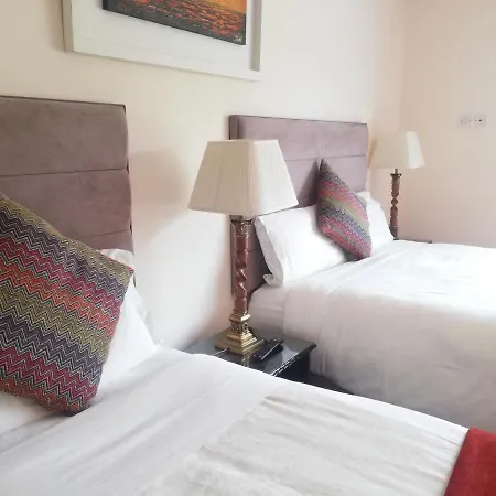 O'Sheas Ceol Na Habhann B&B-3