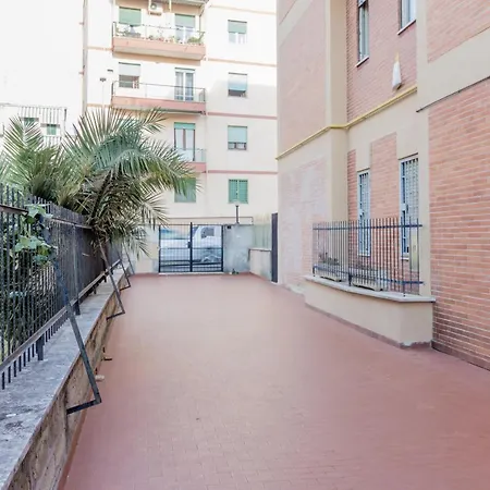 Bea Roma-2