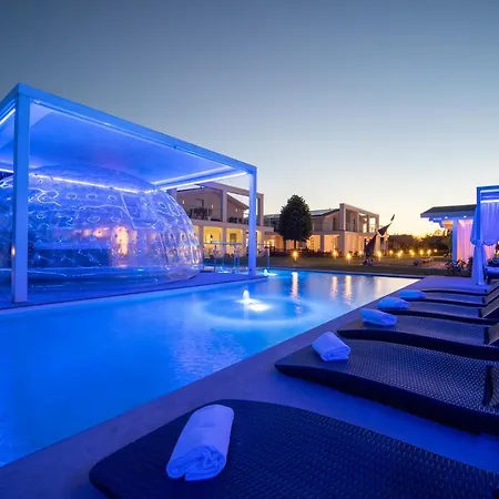 Iconic Wellness Resort & Spa-2