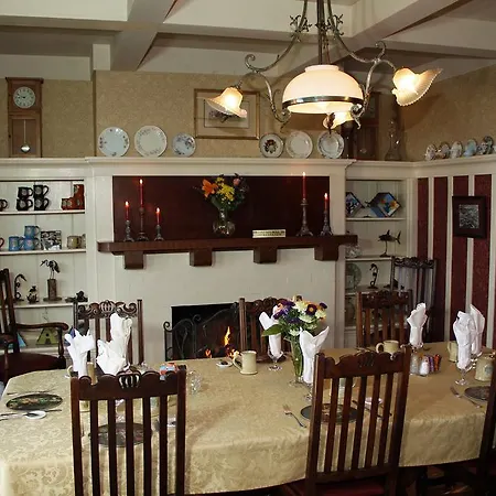 The Jabberwock Bed & Breakfast-3