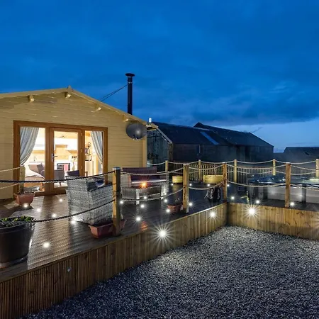 Benview Bed And Breakfast & Luxury Lodge, Isle Of North Uist-2