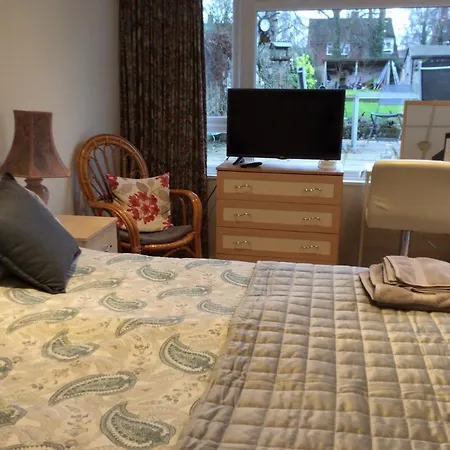 Melrose Cottage-2