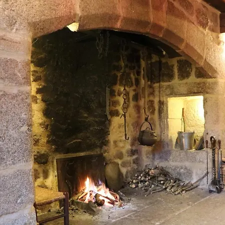 Le Petit Chateau Du Villard-3