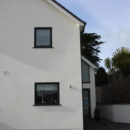 Seren Las, Tenby-2