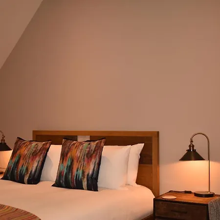 Orchy Bank House-2