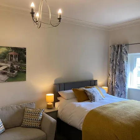Cononley Hall Bed & Breakfast-2
