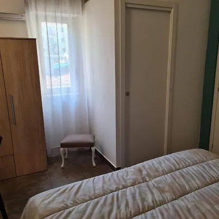 Al primo piano bed And breakfast-3