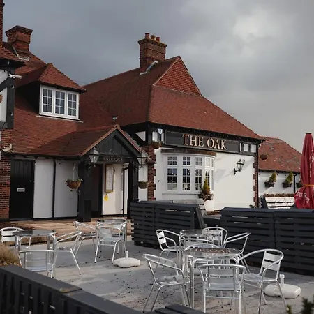 The Oak Baginton-3