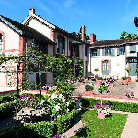 Guesthouse Domaine du Chalet-3