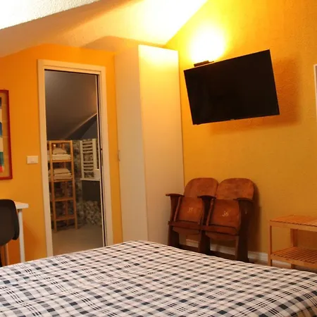 B&B La Gare No IDF Tzahal IFO IOF-3