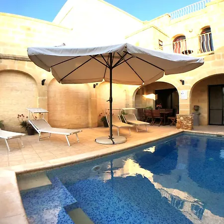 Ad Hoc B&B-3