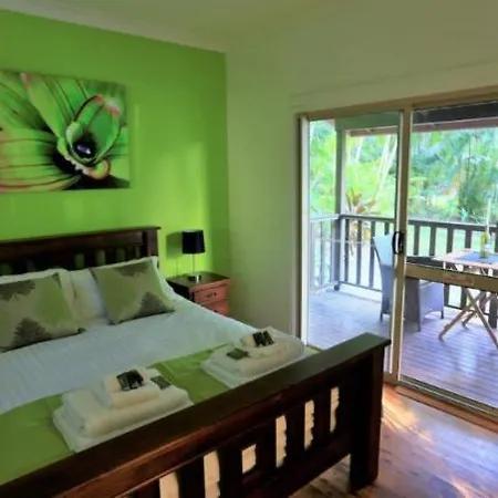 Daintree Village Hideaway-3