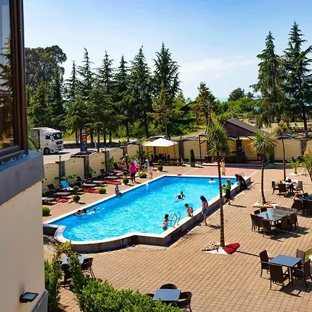 Bella Costa Batumi-3