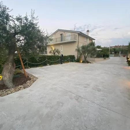 Borgo Incoronata B&B-3