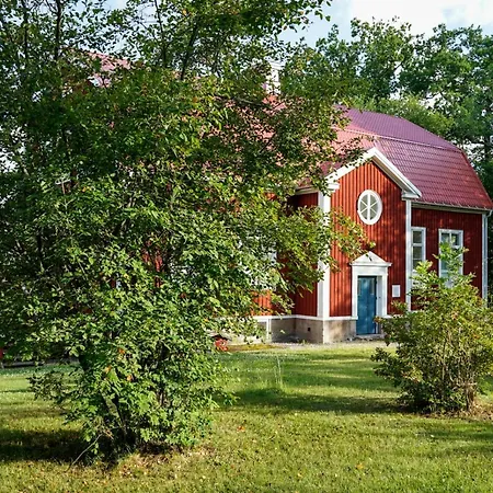 Nordic Refuge B&B-2