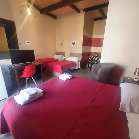 Emyjo Central B&B-3