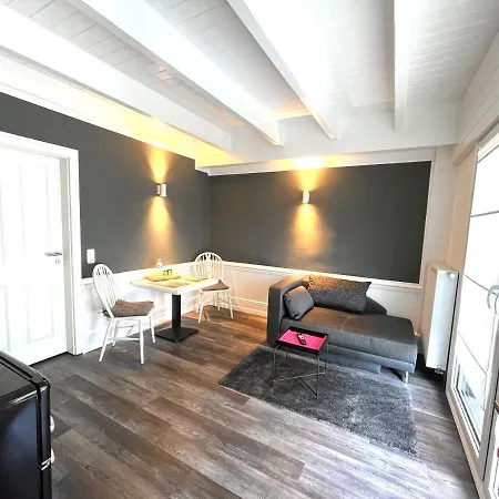 Rosenhof-Lodge-3