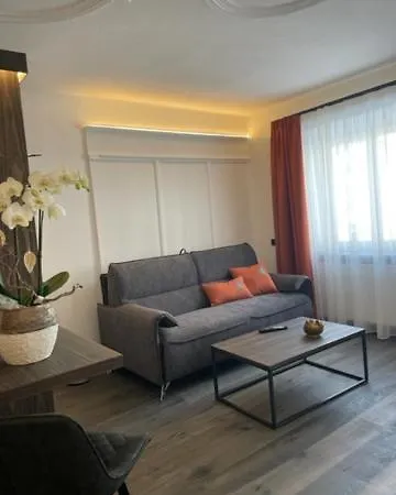Nepomuk Rooms-3