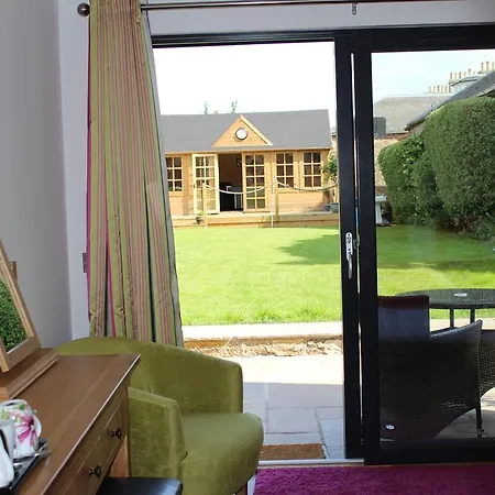 Brackness House Luxury B&B-3