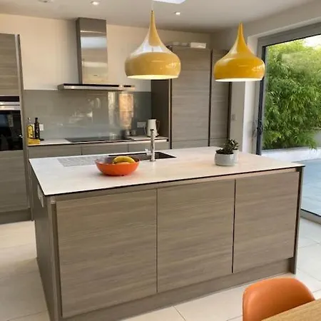 72 Ashley Road-2