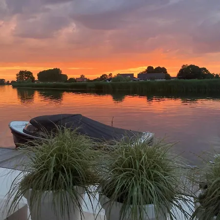 B&B Ganzendiep aan het water-2
