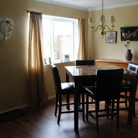 Selah Retreat Guesthouse B&B-2