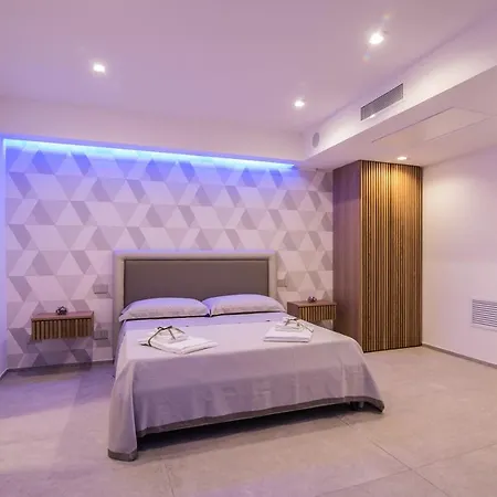 Sg Suite & Spa Amalfi Coast-3