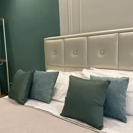 M&M Guest House-3