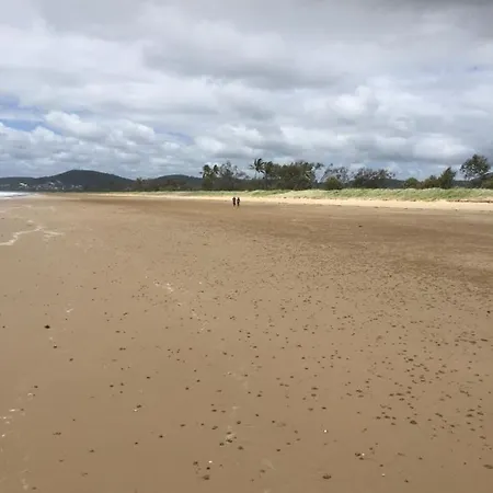Sandy Toes-3