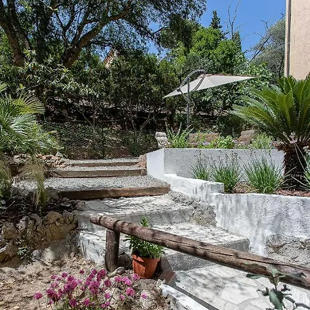 Brezza Marina Guest House-3