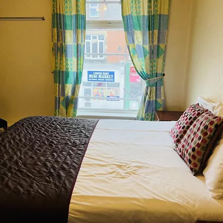 The Roadhouse Hotel-2