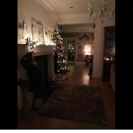 Redgate House Bed & Breakfast-3