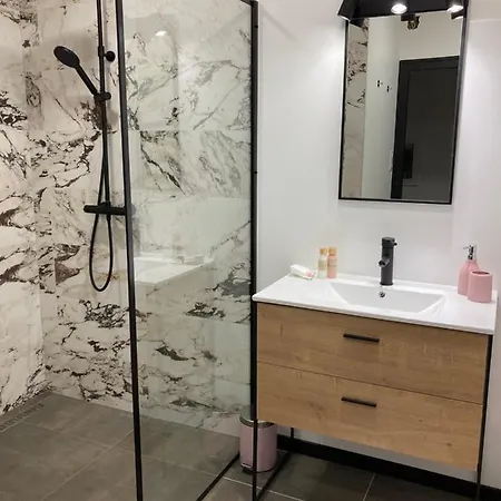La Tuilerie Chambres D'Hotes-3