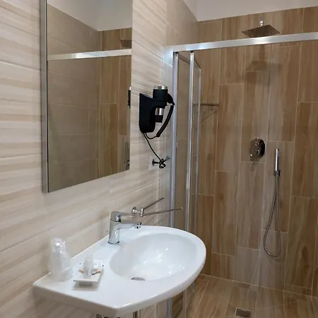 All'Uscita B&b-3