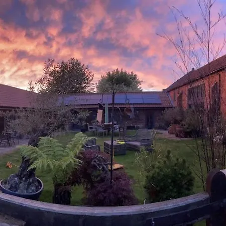 Bumble Barn Bed & Breakfast-2