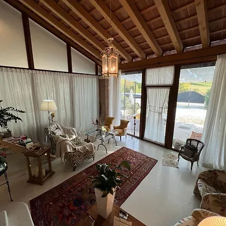 Casa Di Campagna Castello B&B-3
