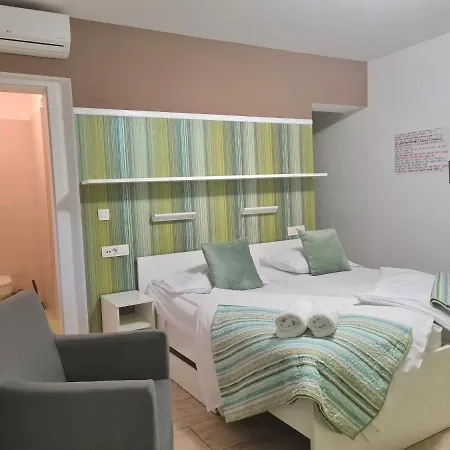 Azur Rooms Ljubljana-3