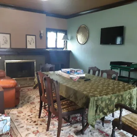 Harriott House, The Gallery Forest Room-3
